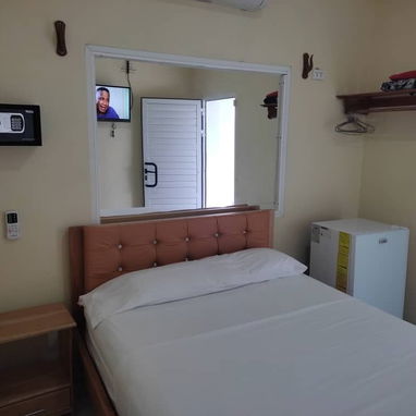 🏠🏖️ Casa Ernesto en renta, 4 habitaciones, Guanabo - Img 117825036