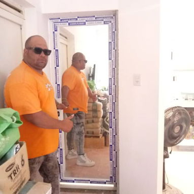 Carpintería de aluminio puertas,ventanas,bajos de meseta,paños fijos y más, marquetería de calidad 63727376 - Img 117511588