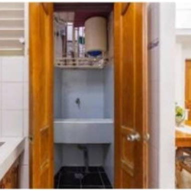 APARTAMENTO EN RENTA EN EL VEDADO – FRENTE AL PARQUE DEL QUIJOTE - 6/10