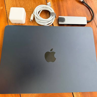 💻🍎 MACBOOK AIR 13” — CHIP M4 - 3/5