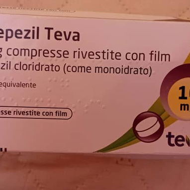 Venta de medicamentos importados para Parkinson, Alzheimer e Hiperplasia prostática benigna - 2/5