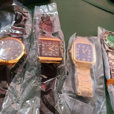 Relojes - 2/3
