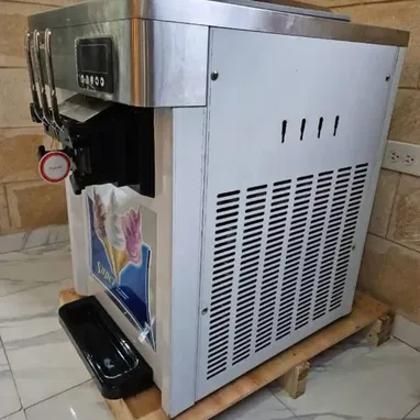 MAQUINA DE HACER HELADO INDUSTRIAL / FOCUSTAR / NUEVO / GARANTIA / - Img 112525320