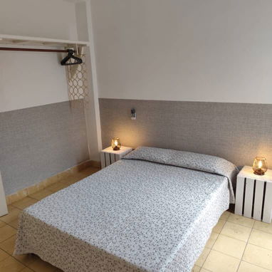 Cod.Z Alquiler Mensual: Apartamento 2 Habitaciones. Totalmente Equipado y con WiFi Incluído - Img 107162500