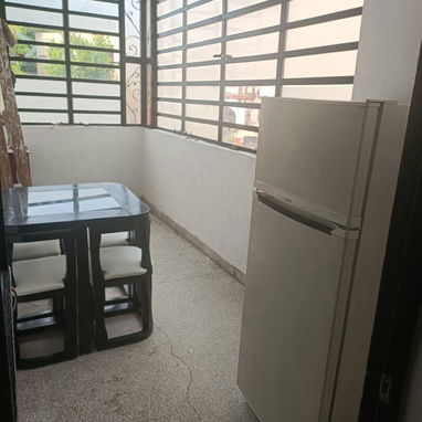 Se renta apartamento de una habitación en el Vedado por el Jalisco Park.58858577 - Img 125930422