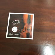 Cuerdas de violín - Img 45615097