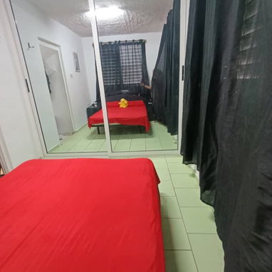 🏠 CASA EN VENTA — 2 casas en 1-CANAL DEL CERRO 🇨🇺 - 6/10