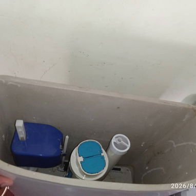 Juego de baño incluye todo lo de las fotos . Interesados 59153422 o 54324909 - 3/7