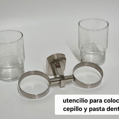 Vasos de cristal y copas para helado - Img 114364624