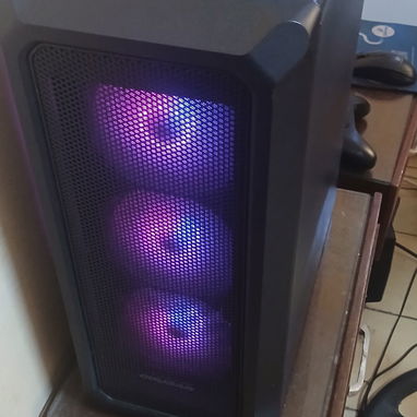 Se vende torre con backup,mause y teclado - Img 124283859