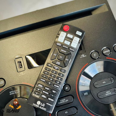 Equipos de música y torres de sonido (LG Y PANASONIC) - 7/10