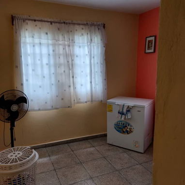 *$9000usd. En venta casa 2da planta de un biplanta  en Arroyo Naranjo, Ampliación del Sevillano. NO HAY ESPACIO  PARA GA - Img 118895091