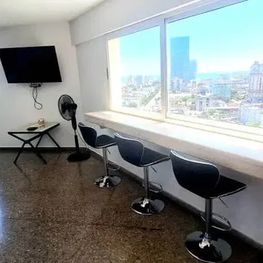 IG Apartamento de renta de lujo en Vedado. Bella vistas. La Rampa Sky Tower. Alquiler de lujo en Vedado VED-004C - 3/9