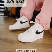 Variedad de tenis Nike, Jordan, Adidas - Img 55555286