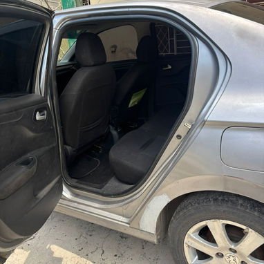 Hola vendo Pegeout 301 - Img 121406785