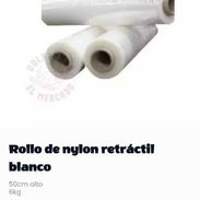 Vendo rollo de nylon retráctil blanco 6 kg. - Img 56104782