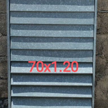 Vendo Azulejos, puertas y ventanas de madera y zinc galvanizado - Img 121755287