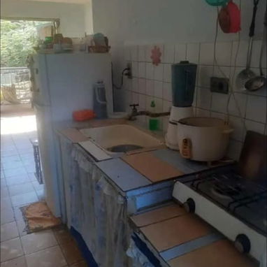 Apartamento en Alamar, 4to piso,1 cuarto,sala-comedor,balcón,cocina,baño,patio de servicio.33m cuadrados. - Img 120171037