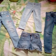 Vendo ropa de uso casi nueva de niña - Img 55927236