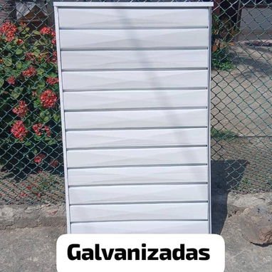 En venta ventanas miamis marquetería original garbanizado,enlacada en blanco.contamos con dobles y sencillas . - 2/2