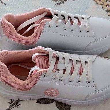 Tenis de mujer - Img 123508739