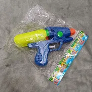 🧧Pistola de agua (18cm) 5 usd🧧 - Img 52547267