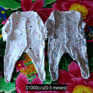 Ropita para bebé de 0-3 meses. - 6/10