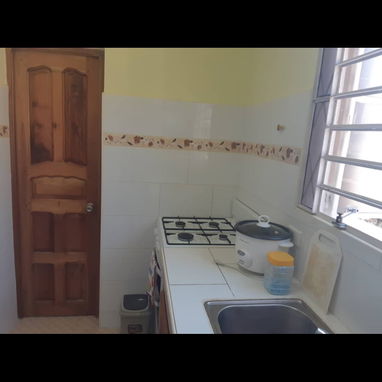 Renta apartamento completo. Dos habitaciones. Vedado. Máximo confort, seguridad y respeto. - Img 122790308