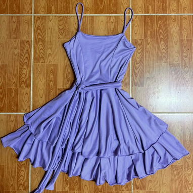 Vestido con lazo corte princesa de vuelo - Img 123457675