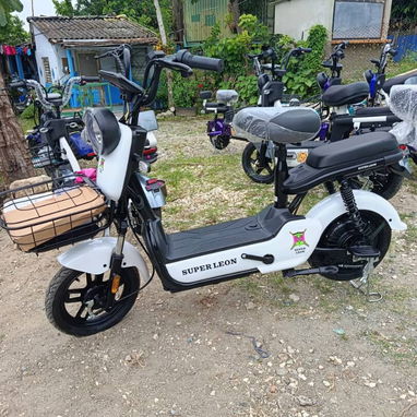 Venta motorinas , bicimotos , baterias y utiles de la cosina - 9/10