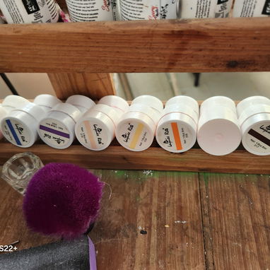 Mesa de uñas. Productos se calidad. Gavetero incluido - 6/7