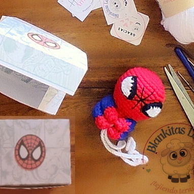 Colgante Spiderman amigurumi (crochet). - Img 123368247