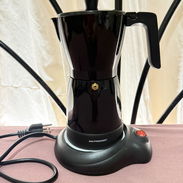 Cafetera eléctrica de 6 tazas en 30 USD - Img 55895550