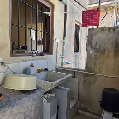Renta para Estudiantes, agua garantizada, a 2 minutos del Amejeiras - Img 124640179