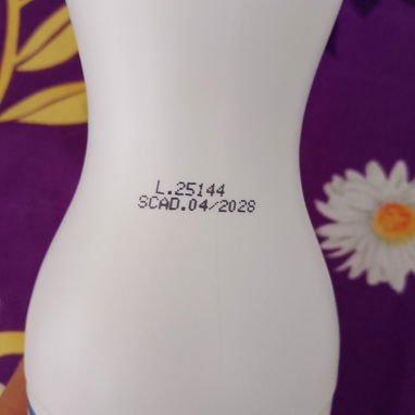 Agua oxigenada pomo de 1 Lt sellado vence en el 2028 - Img 120244776