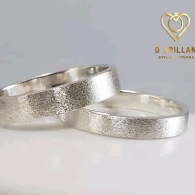 Oro puro en La Habana – ¡Anillos de compromiso y bodas con garantía! (Kinetica) - Img 107182410