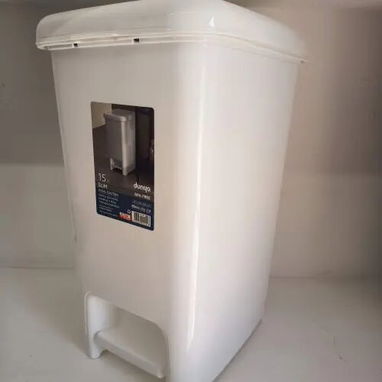 Cesto con Pedal SLIM 15LT Blanco(CVV - 2/2