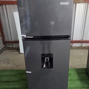 🥶 REFRIGERADOR ROYAL 8.5 pies 🦶 con dispensador de agua 💦 - No es congelación seca - No es inverter Especificacion - Img 57959993