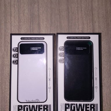 POWER BANK 30 mil mAh - 2/4