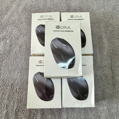 Mouse 1hora wireless nuevos en cja+garantia.somos una tienda fisca en vedado con variedad al whasta pida el grupo - Img 84635772