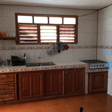 Estamos a solo 4 cuadras de la playa. WhatsApp 5 8142662 - Img 111313435
