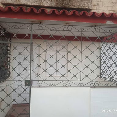 Realizamos trabajos de herrería dándole seguridad a su hogar,con rejas de protección con garantía, calidad y excelencia - Img 123151079