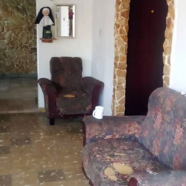 Casa en venta. 8000usd - 3/10