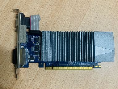 Gt 710 DDR5 1gb con su sello - Img main-image
