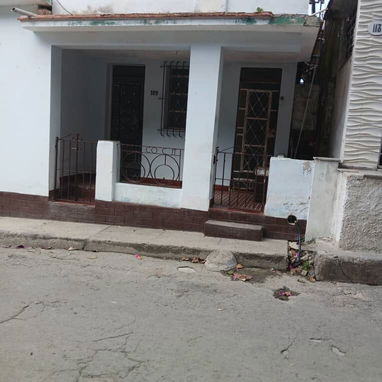 Vendo mi casa en el centro de Guanabacoa en 14.000usd - Img 125994740