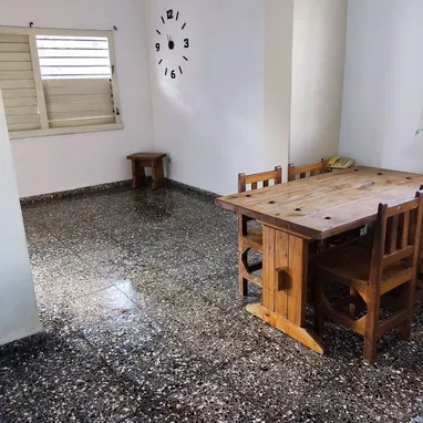 Casa independiente 2 cuartos, 2 baños, garaje, placa libre en Alturas de Belen, Marianao - 52 mil - Img 127876190