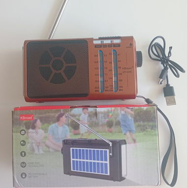 Radio con panel solar, AM, FM, $26 usd y 18 usd - Img 121468812