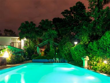 Linda casa de renta con piscina grande en La ciudad de La Habana, Cuba, RESERVAS POR WHATSAPP+535 2463 651 - Img 64869389
