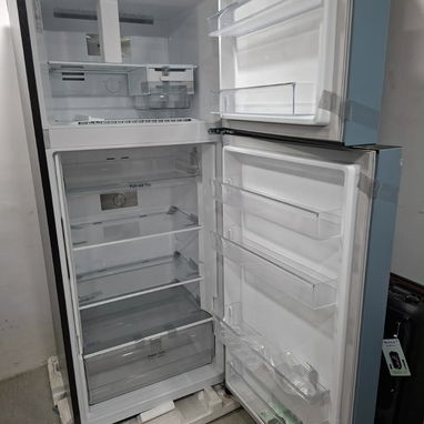 (A) Refrigerador LG 14cuft con golpe en la puerta 👀 $720 - 2/5