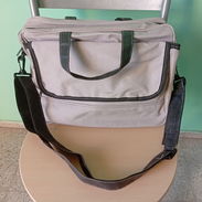 Portafolio gris y negro - Img 53525111
